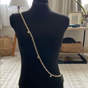 Elegant Gold Chain Accessory